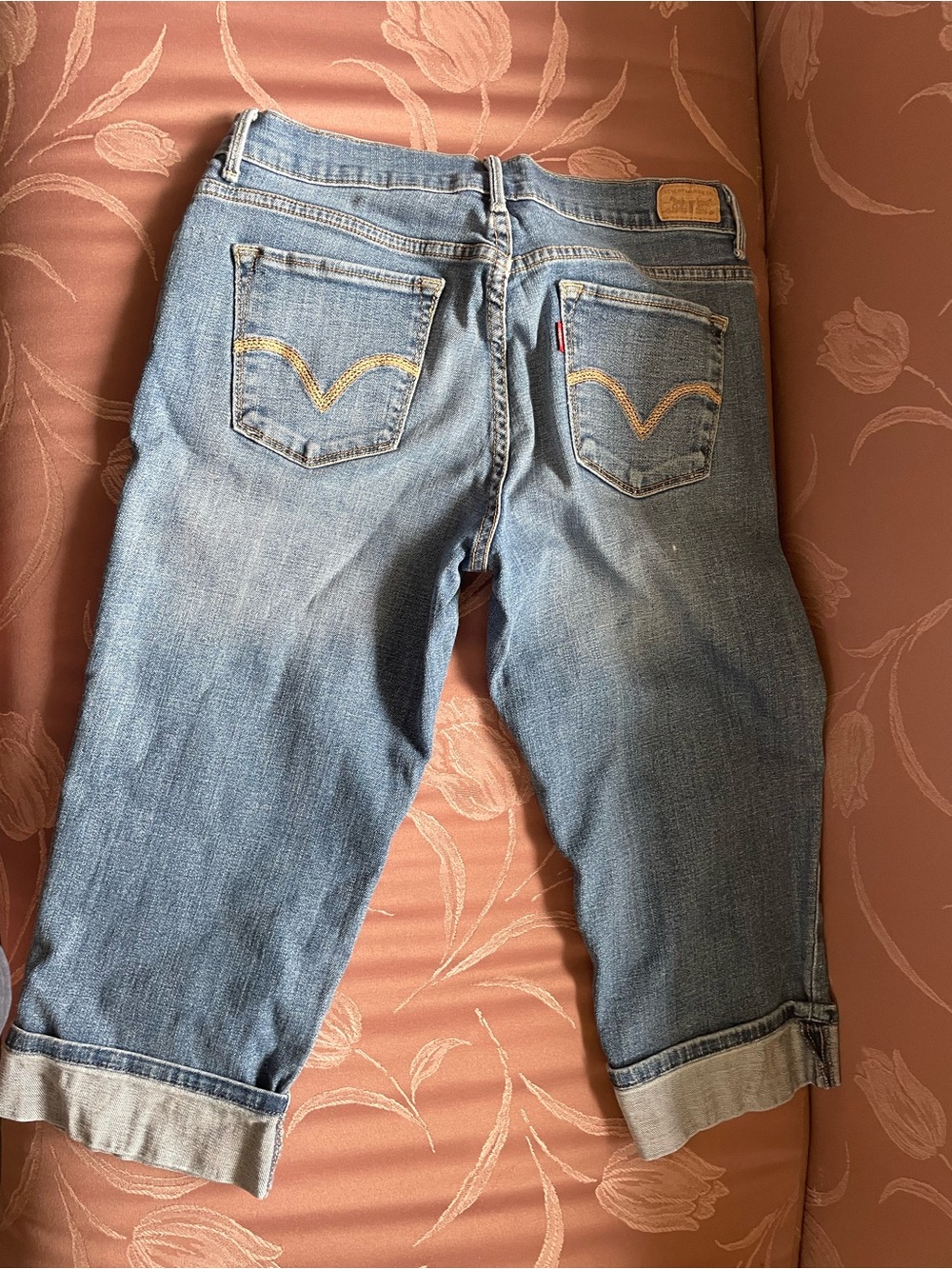 Levi's Light Blue Cropped Capri Jeans